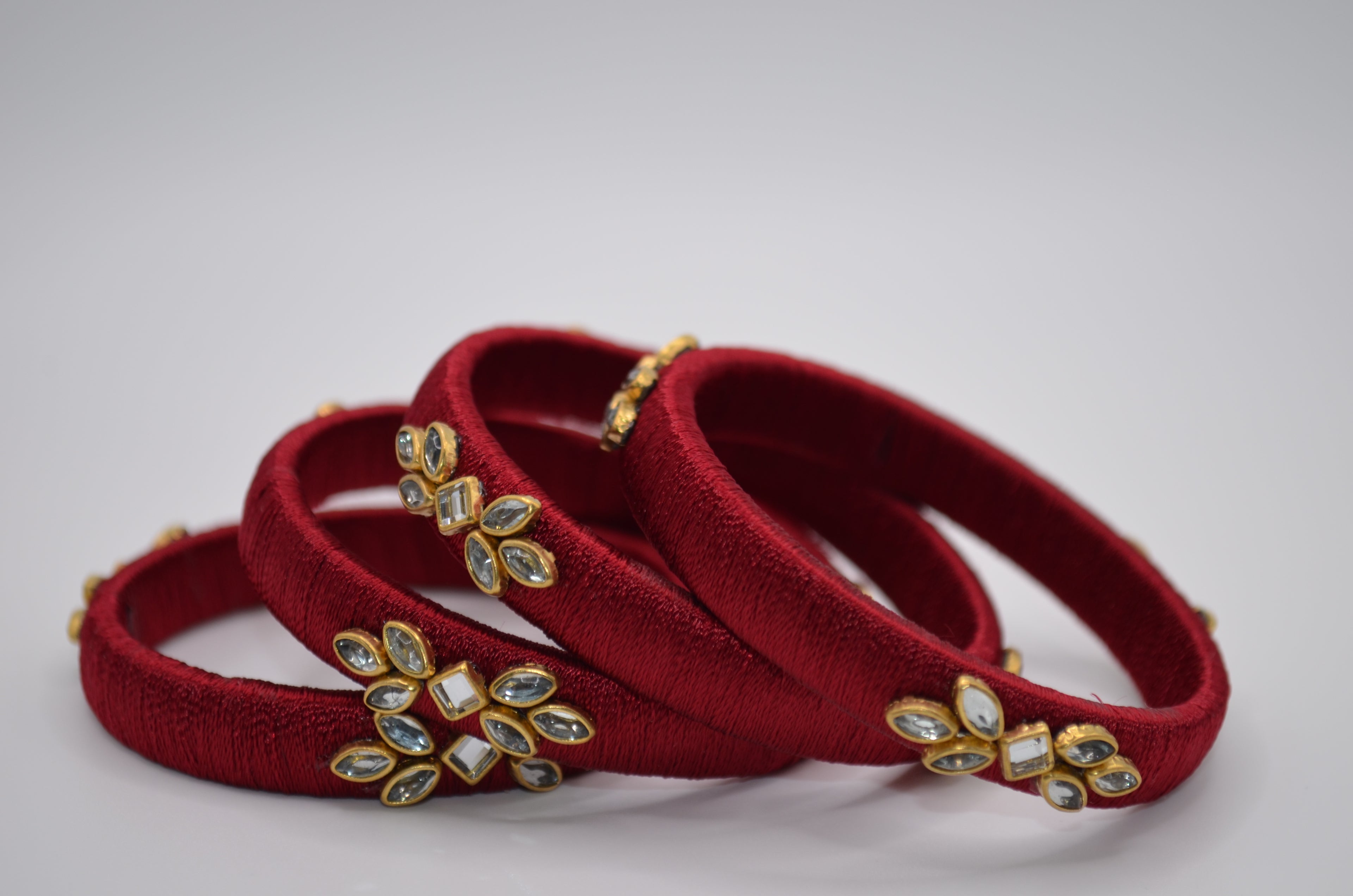 Majestic Aura Luxe Thread Bangle Set (Set of 4)