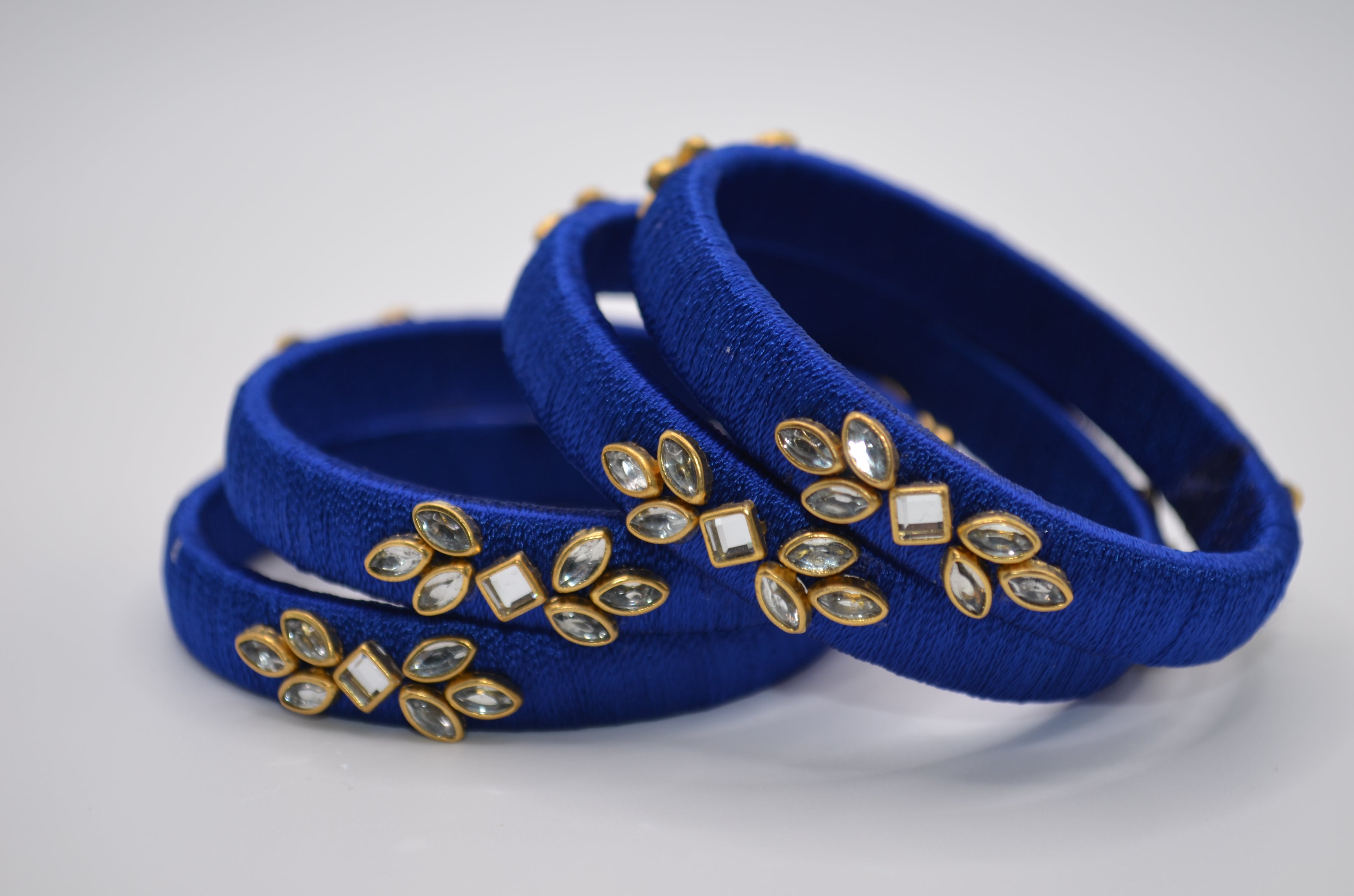 Majestic Aura Luxe Thread Bangle Set (Set of 4)