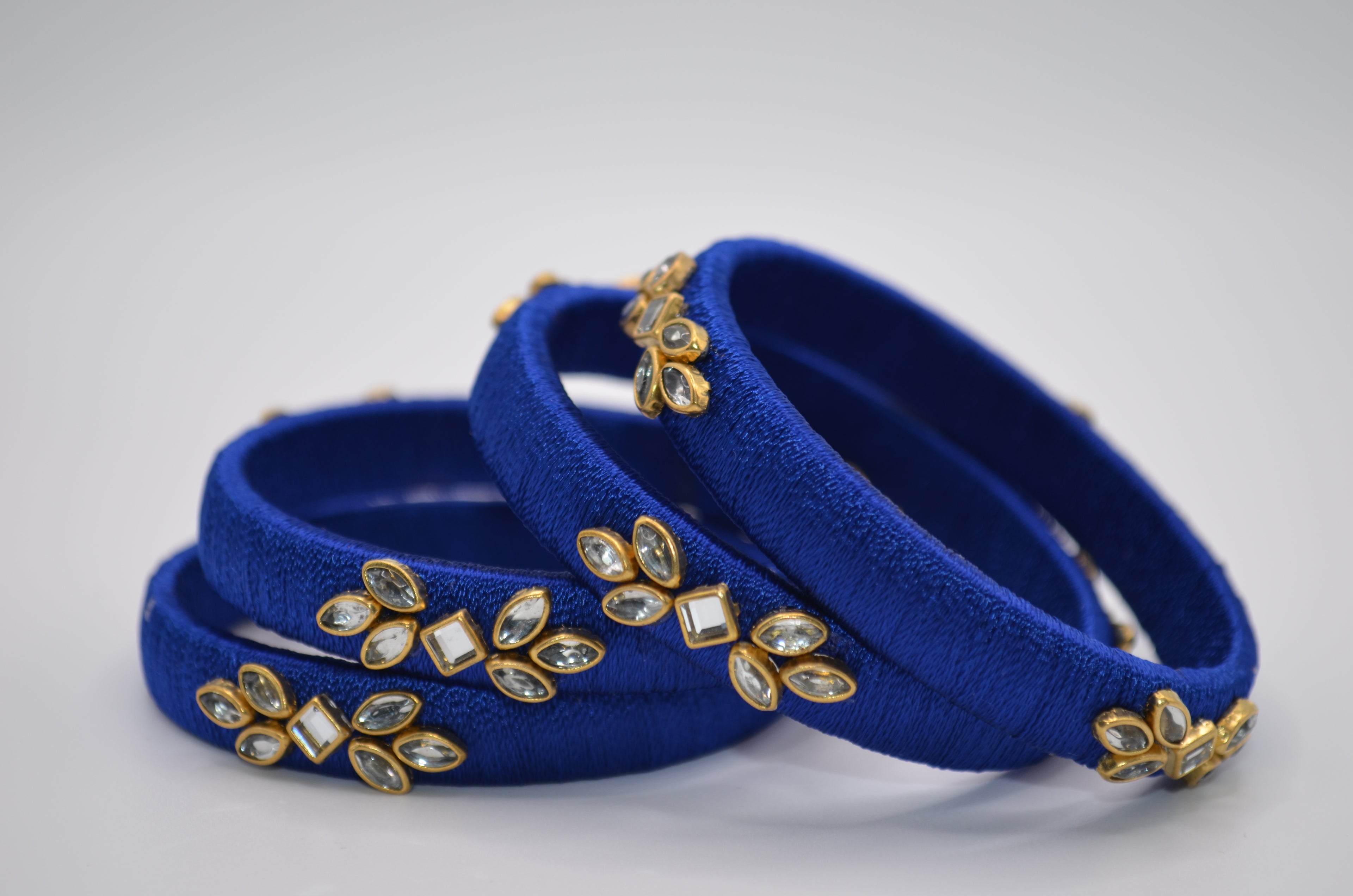 Majestic Aura Luxe Thread Bangle Set (Set of 4)