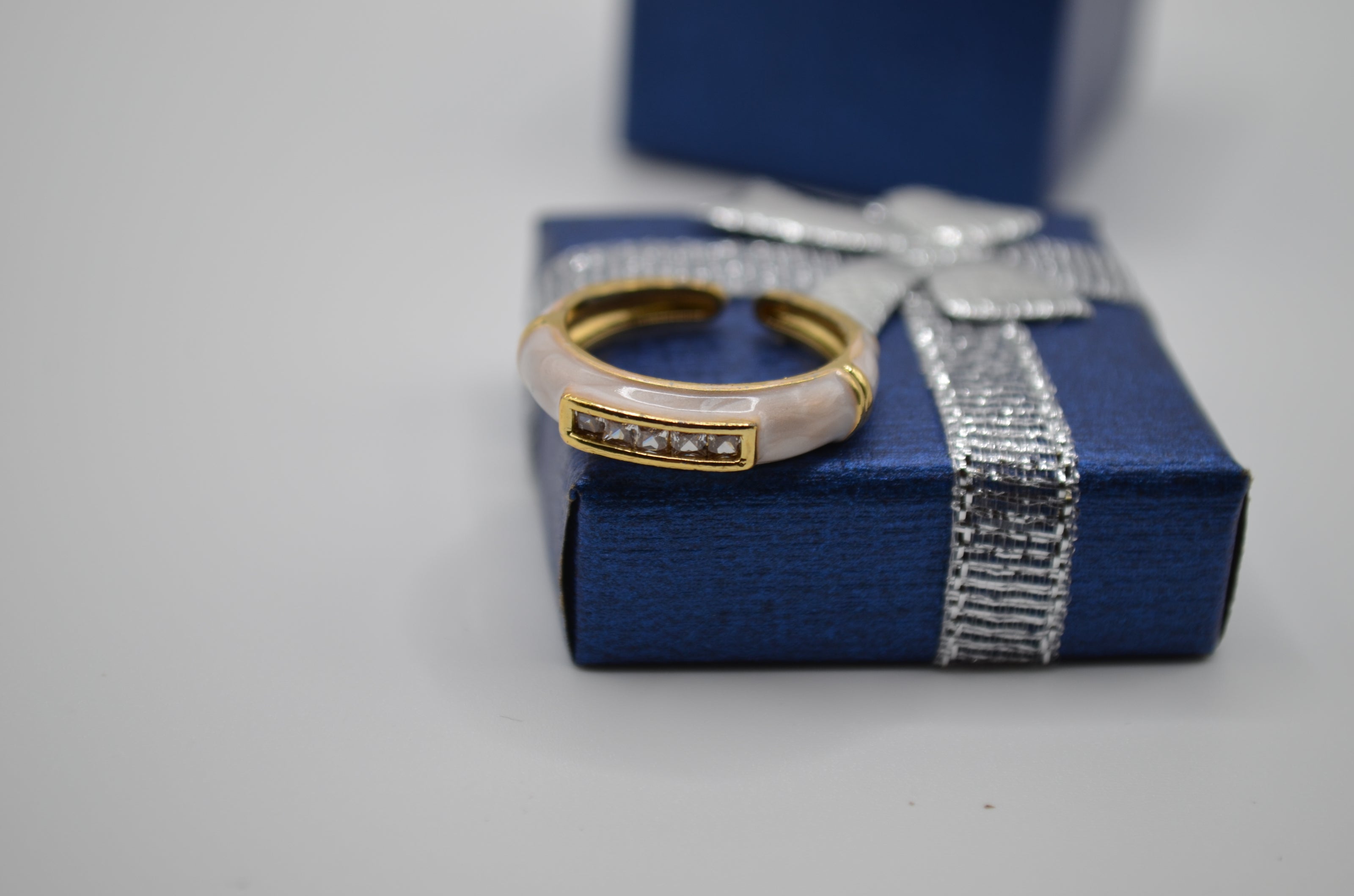 Pearl Glow Crystal Bar Enamel Ring