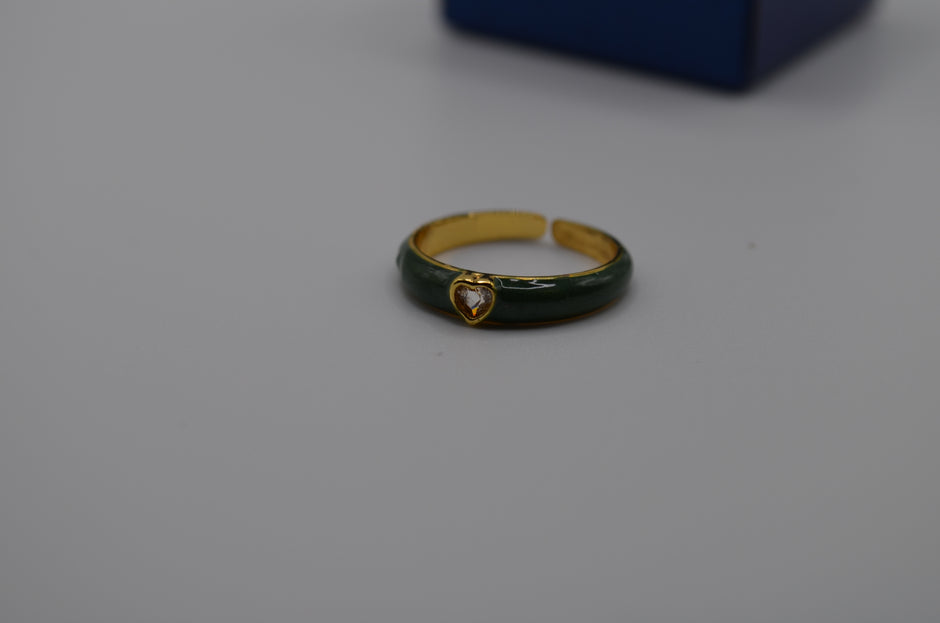 Emerald Heart Enamel Ring