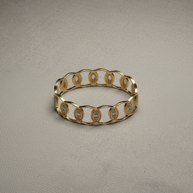 Royal Radiance Gold Bangle