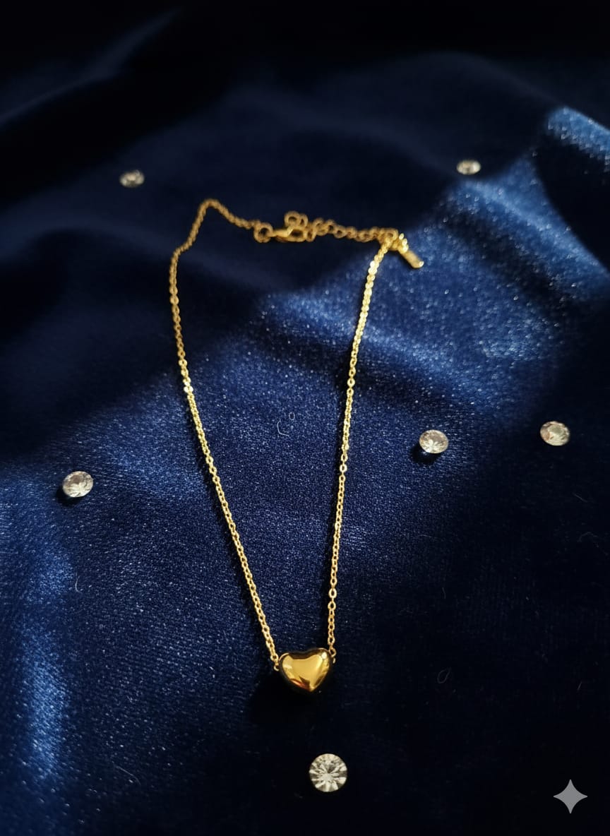 Golden Heart Glow Necklace